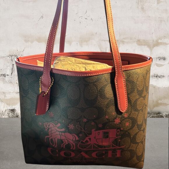 Coach Mini City Tote In Signature Canvas With Horse And Sleigh & Wristlet - Picture 4 of 14